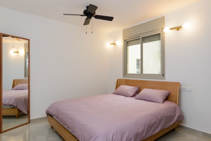 4 Rabbi Pinchas, Tel Aviv, 2 Bedrooms Bedrooms, ,2 BathroomsBathrooms,Apartment,For Rent,Rabbi Pinchas,3,1020