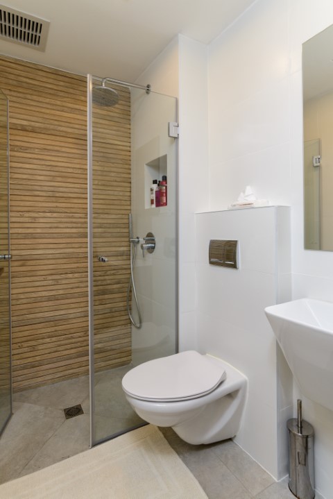 4 Rabbi Pinchas, Tel Aviv, 2 Bedrooms Bedrooms, ,2 BathroomsBathrooms,Apartment,For Rent,Rabbi Pinchas,3,1020