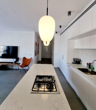 Tel Aviv, 2 Bedrooms Bedrooms, ,2 BathroomsBathrooms,Apartment,For Sale,1037