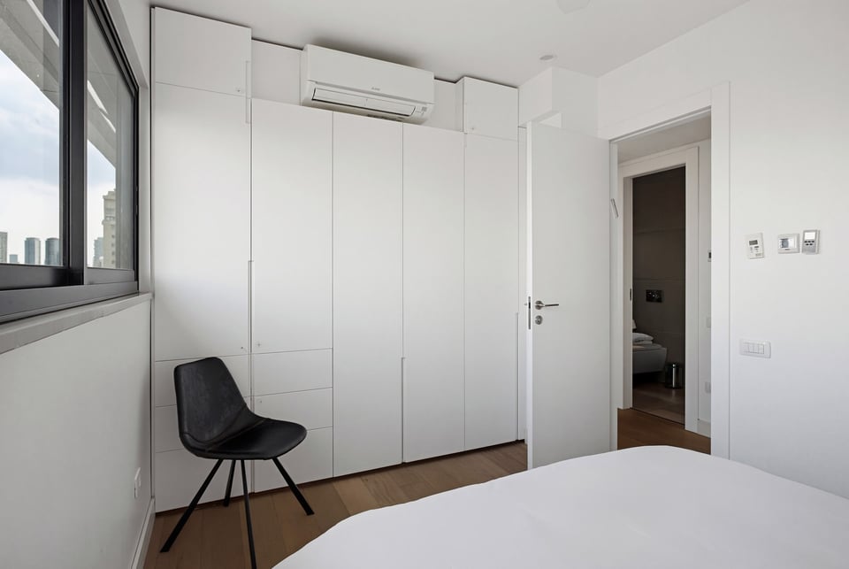 19 Basel, Tel Aviv, 4 Bedrooms Bedrooms, 0 ,3 BathroomsBathrooms,Apartment,For Rent,Basel ,8,1054