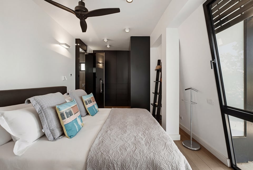 19 Basel, Tel Aviv, 4 Bedrooms Bedrooms, 0 ,3 BathroomsBathrooms,Apartment,For Rent,Basel ,8,1054