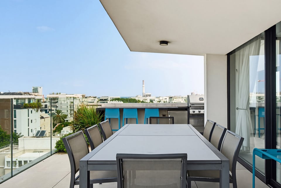 19 Basel, Tel Aviv, 4 Bedrooms Bedrooms, 0 ,3 BathroomsBathrooms,Apartment,For Rent,Basel ,8,1054