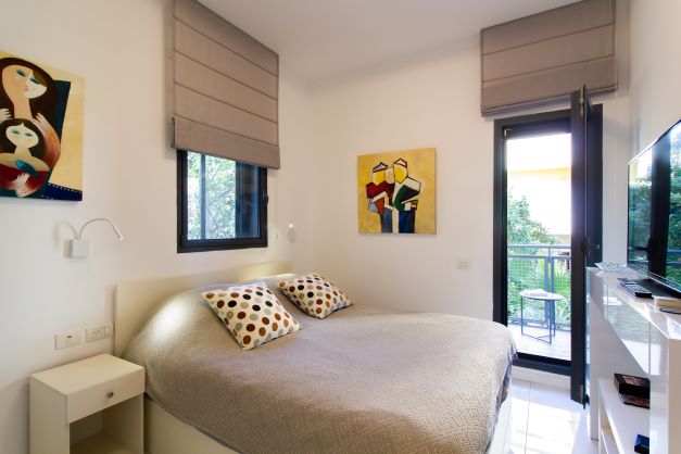 25 Geula, Tel Aviv, 6330414, 2 Bedrooms Bedrooms, ,2 BathroomsBathrooms,Apartment,For Rent,Geula,2,1055